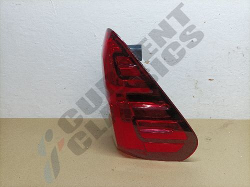 TOYOTA HILUX 2016 - 2024 REAR RIGHT TAIL LIGHT