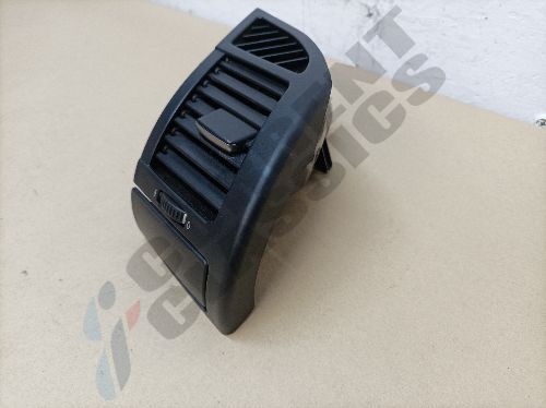BMW E85 Z4 ROADSTER DRIVERS DASHBOARD AIR VENT