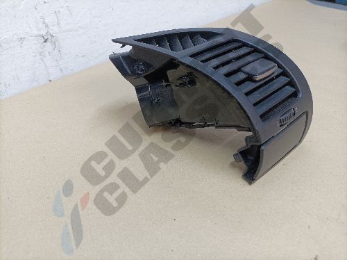 BMW E85 Z4 ROADSTER DRIVERS DASHBOARD AIR VENT
