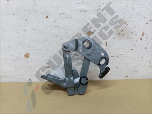 AUDI A3 LEFT BOOT LID HINGE